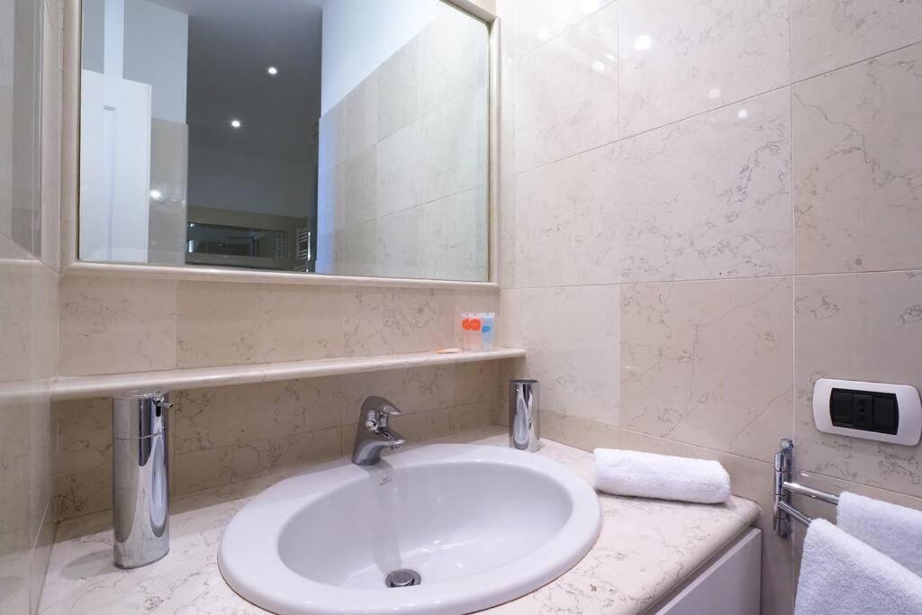 Ampio Bilocale City Life - Mirable Pm Mailand Exterior foto